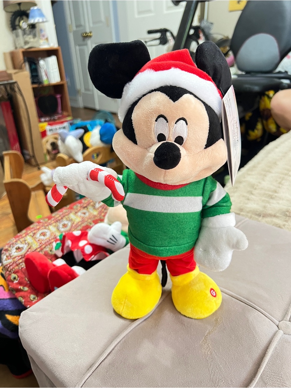 Disney Mickey Mouse Holiday Musical Plush - Red/Green/Yellow/Black/White